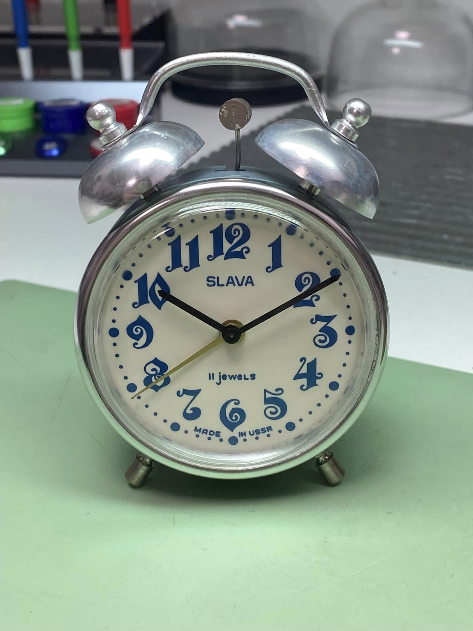 Gruntowa naprawa budzika Slava - serwis, zwężenie łożysk, poprawienie systemu alarmu i mała kosmetyka